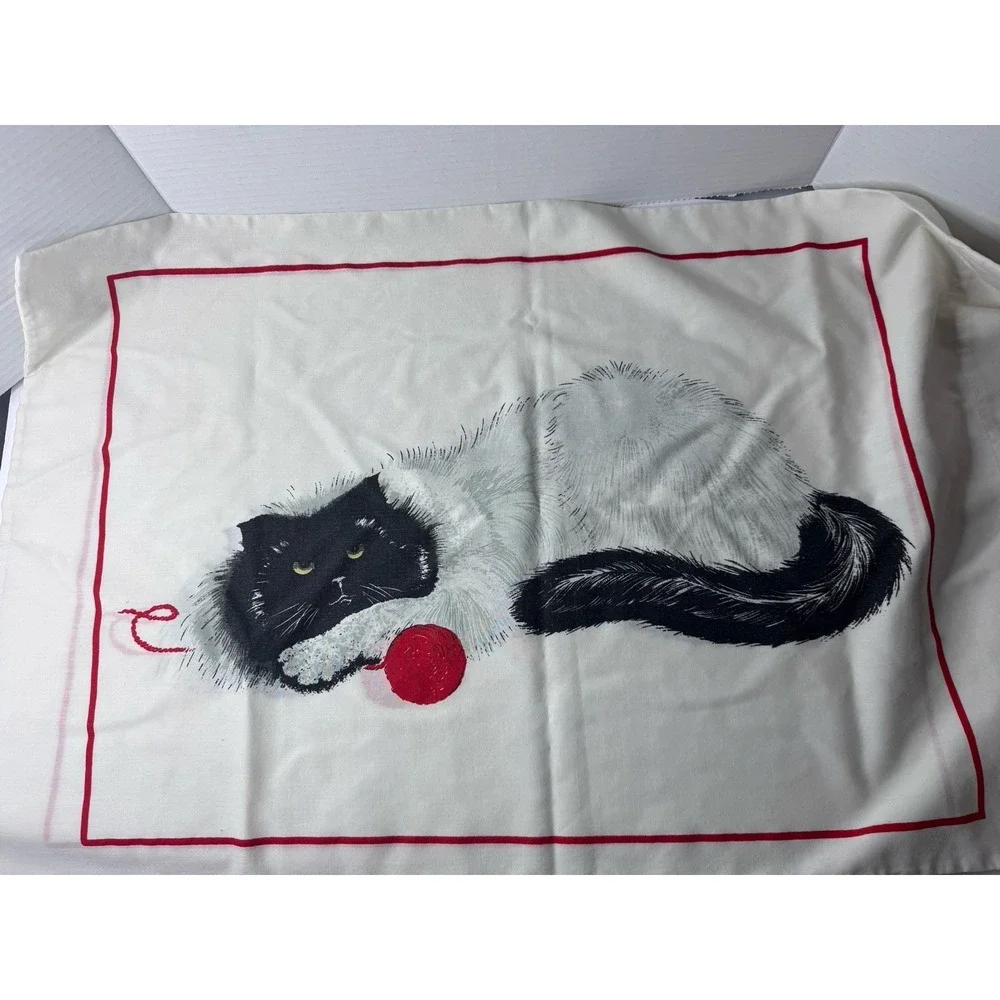 Vintage Tastemaker Standard Pillowcase Cat's Meow Cat & Yarn Cotton Cat Lady